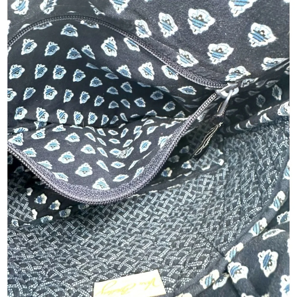 VERA BRADLEY | Blue & White Tote Bag